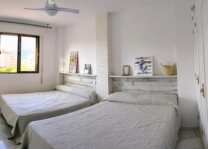 公寓 - Primera Linea De Playa Junto Al Paseo Maritimo 萨各夫雷纳